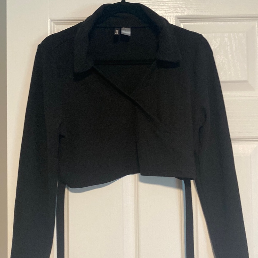 Black long sleeve Crop top